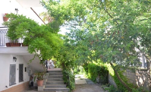 Apartment "B" in cottage with garden, parking and Wi-Fi