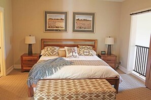 3 habitaciones, ropa de cama de alta calidad y cubrecamas 