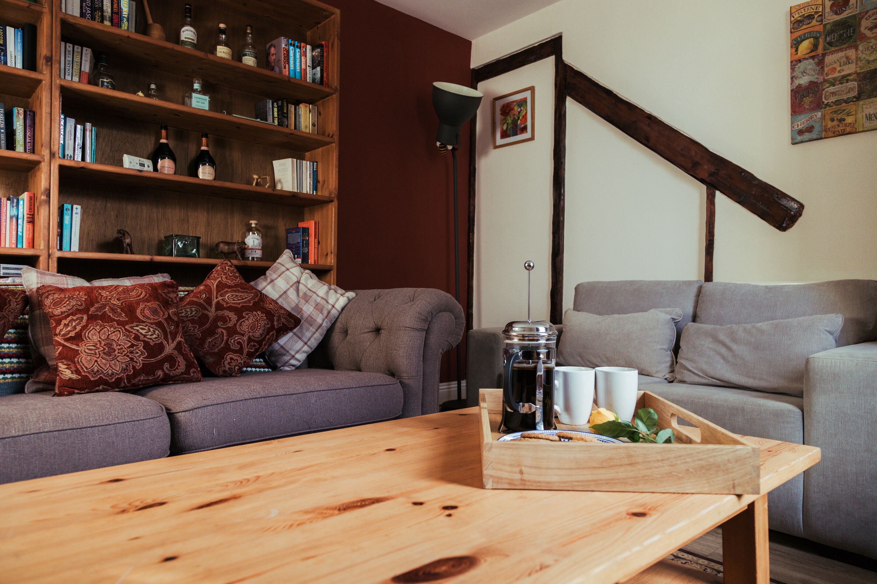 Cottage | Living room | Flat-screen TV, DVD player
