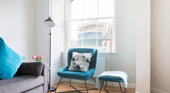 Appartement Design | Coin séjour | Télévision à écran plat