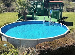 حمام سباحة