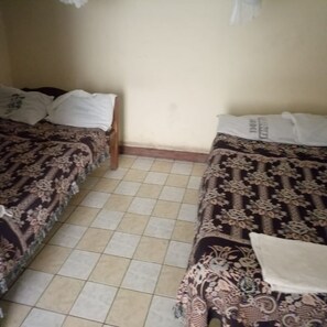 Double Room - Flavours Lodge (Nakuru)