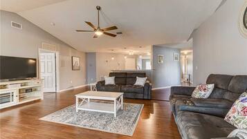 House, Multiple Beds, Private Pool, Pool View | Living room | TV