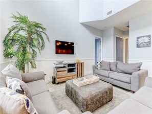 40-inch TV with digital channels