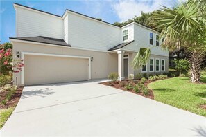 Exterior - Ocean Palms, 4 Bedroom, Walk to the Beach, Sleeps 8 (St. Augustine)