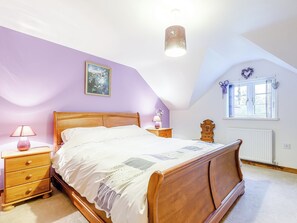 4 habitaciones, wifi gratis y ropa de cama