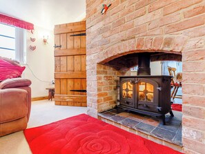 Interior - 4 bedroom accommodation in Stowe-by-Chartley, near Stafford (Stowe-by-Chartley, near Stafford)