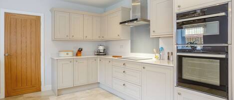 Oven, dishwasher, freezer