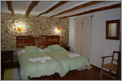 DIE GRÜNE CARRIHUELA ..