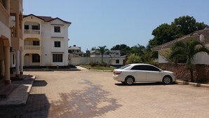 Parking - Pride Apartment (Mombasa)