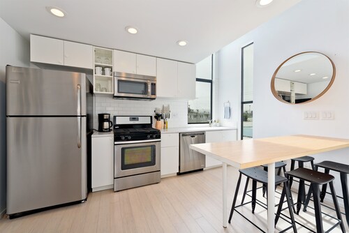 Étapes de la plage, terrasse sur le toit, vue sur l'océan, NOUVEAU (T2)