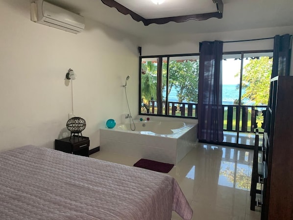 Superior Studio Suite | Desk - Ocean View Cahuita (Cahuita)