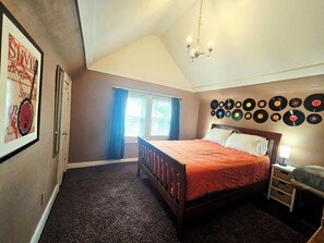 1 bedroom, desk, iron/ironing board, free WiFi