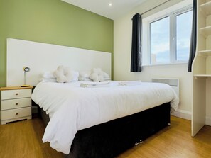 2 quartos, Wi-Fi de cortesia, roupa de cama