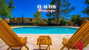 Pool - El Altos - An Irvie Home with Summer Pool (Albuquerque)