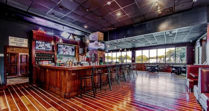 Southern Breeze Lodge