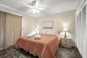 1 makuuhuone, silitysrauta/-lauta, Wi-Fi, vuodevaatteet