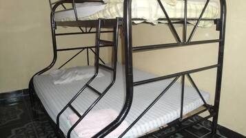 Kamar Triple | Seprai linen