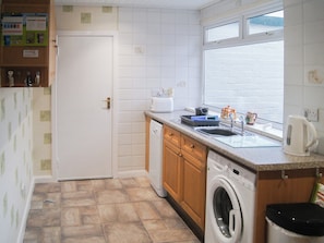 Oven, dishwasher, high chair, cookware/dishes/utensils