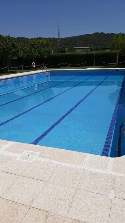 Casa Carbonero is a rural house located in Lascuarre, a medieval town