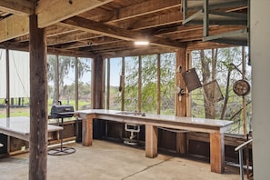 Interior - Beautiful, Relaxing, Spacious Cottage with view of Vermillion Bay! (Cypremort Point)