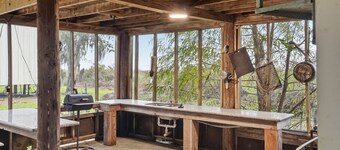 Beautiful, Relaxing, Spacious Cottage with view of Vermillion Bay!