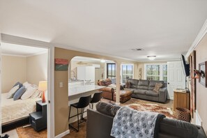 3 chambres, Wi-Fi gratuit, draps fournis