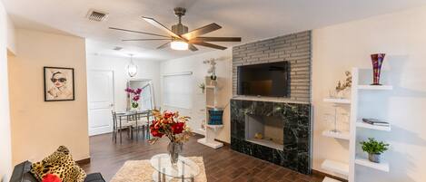 TV, peis og fotballspill