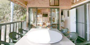 Deluxe Villa, 1 Bedroom, Kitchen, Partial Ocean View | Terrace/patio - Shirahama Meiji Villa (Shirahama)