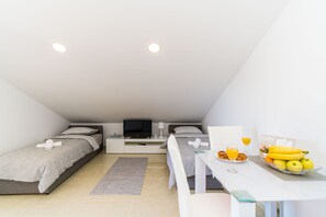 Wifi gratis y ropa de cama 