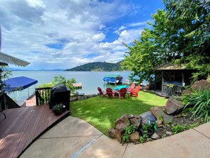 Terrace/patio - Lakefront Cabin w/ Hot Tub & Private Dock (Sagle)