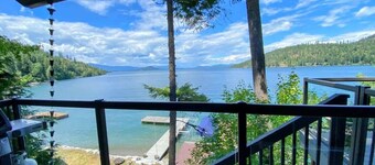 Sagle Waterfront House!