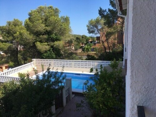 Maison forestière avec piscine à Sitges