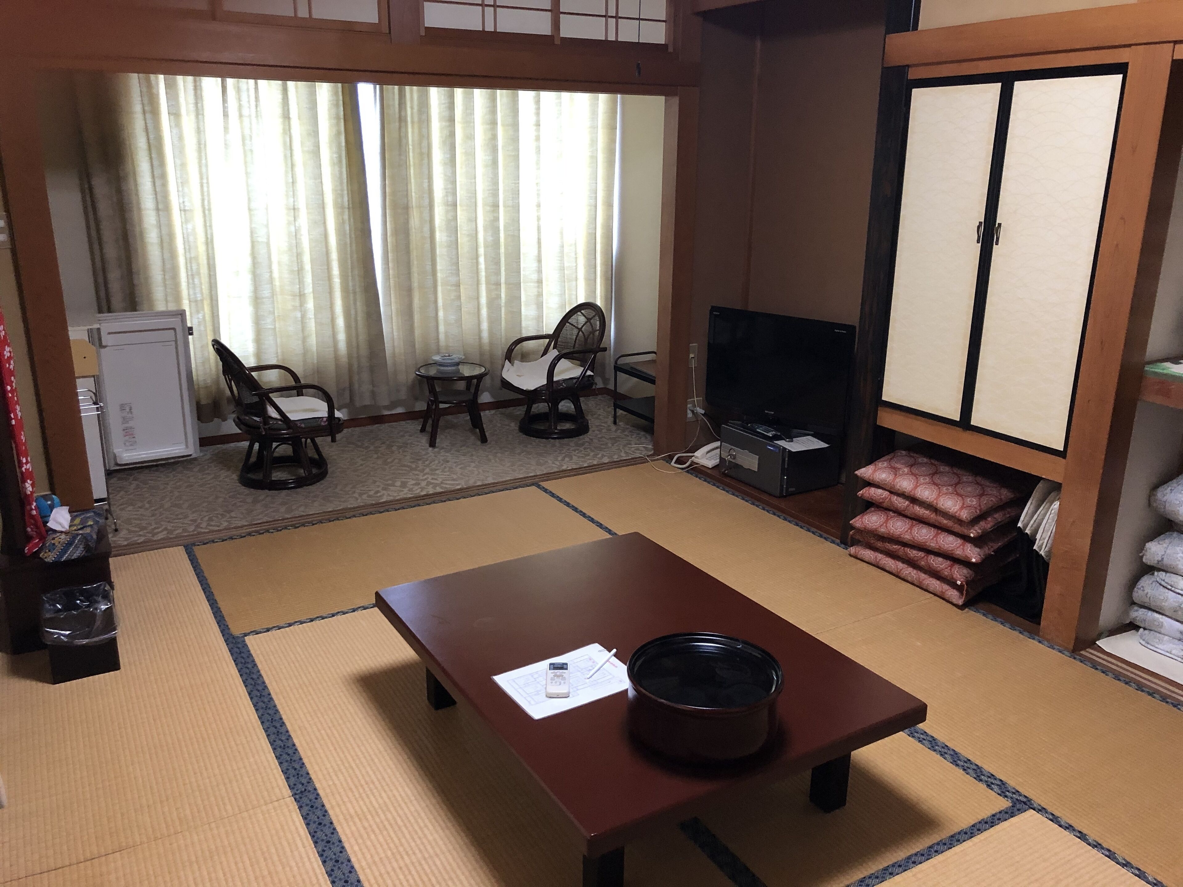 Japanese Style Room for 5 Guests | Free WiFi