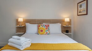 1 bedroom, travel cot, free WiFi, bed sheets