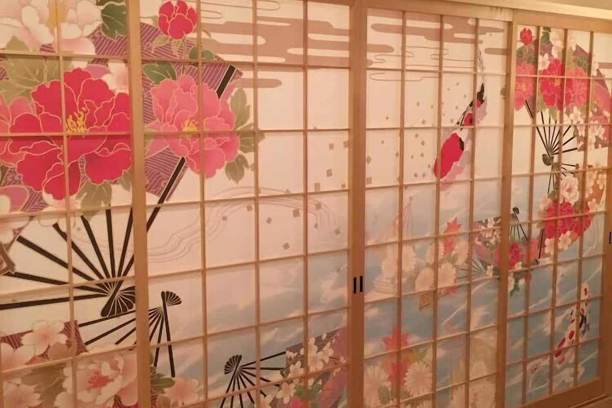 Apartment (1F) | Iron/ironing board, WiFi (free)
