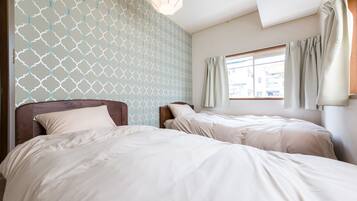 Private Vacation Home | 4 bedrooms, free WiFi