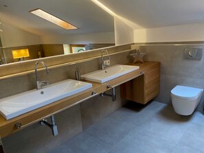 Imagen sin descripción, 5 de 24, botón