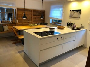 Fridge, microwave, oven, dishwasher