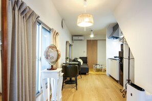 独立别墅 (Private Vacation) | 起居区 | 平板电视