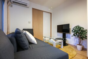 独立别墅 (Private Vacation) | 客厅 | 平板电视