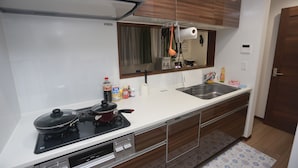 Private kitchen - KAERU-TOKYO 2 (Tokyo)