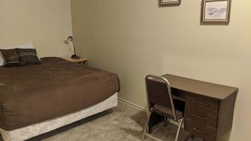 Standard Single Room | Free WiFi