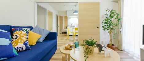 Apartment (207) | Living area