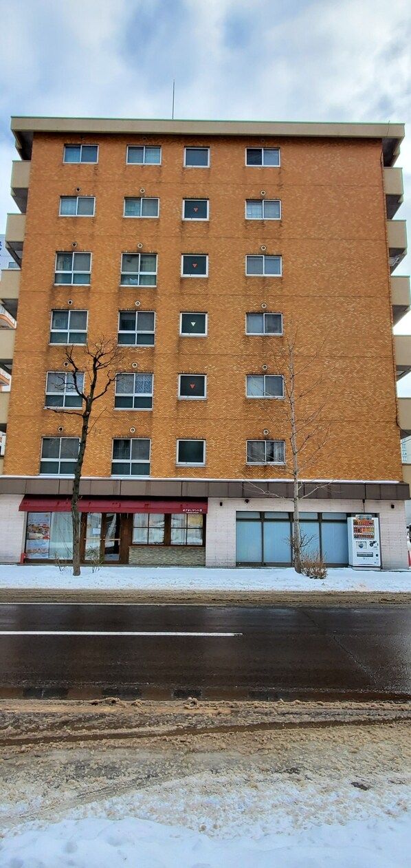 Front of property - Heights Showa 503 (Sapporo)