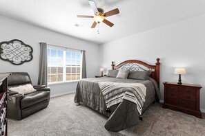 3 Schlafzimmer, Bügeleisen/Bügelbrett, WLAN, Bettwäsche