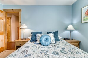 3 dormitorios, Internet, ropa de cama