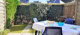 Coastal Getaway with Pool, Tennis & Beach Nearby