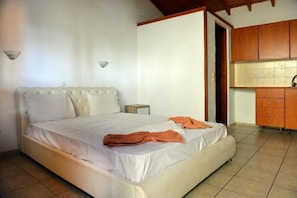 Berços grátis, Wi-Fi de cortesia, roupa de cama