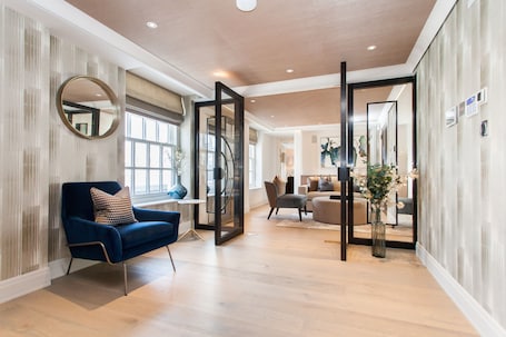 Televisión de pantalla plana